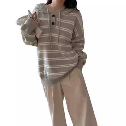Elegantly Designed Pullover