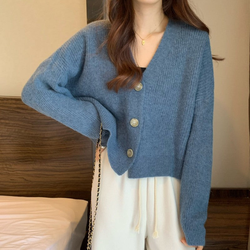 Elegantly Designed Cardigan