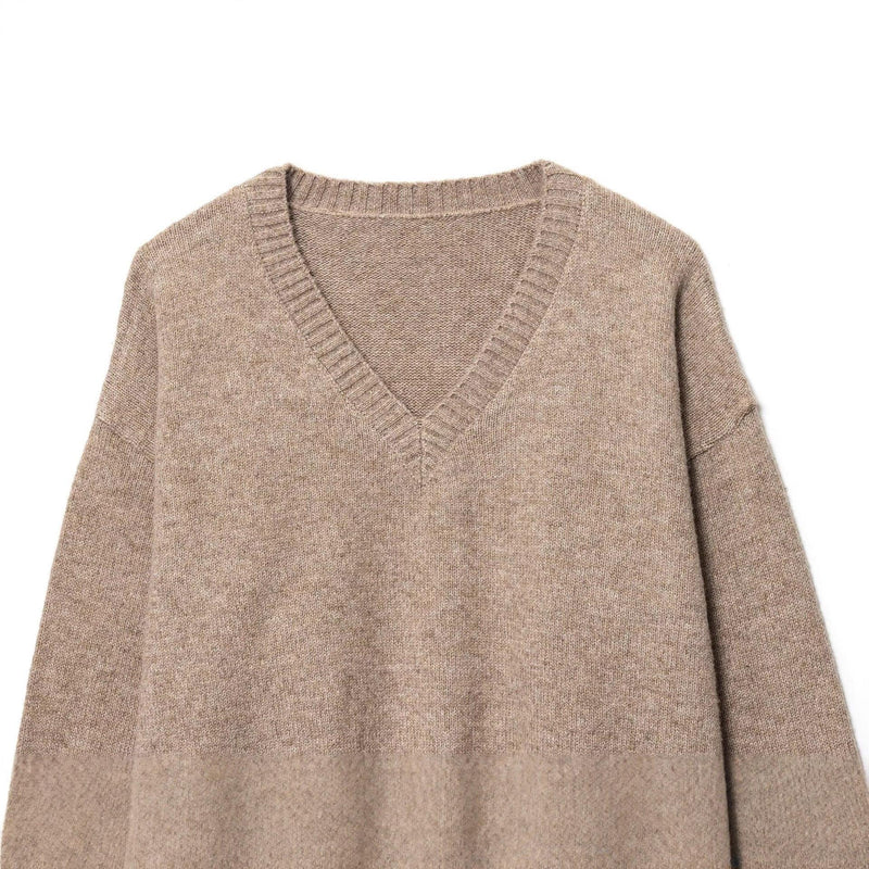 Elegantly Designed Pullover