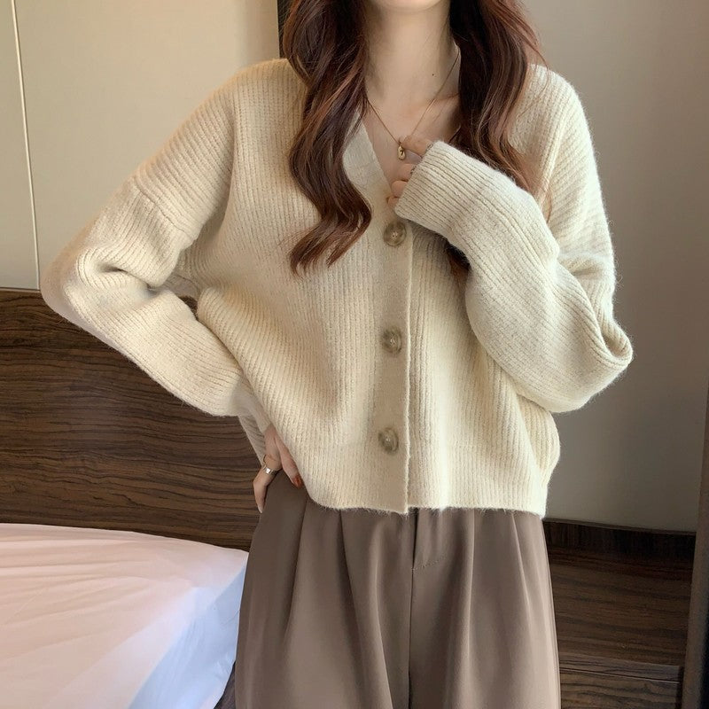 Elegantly Designed Cardigan