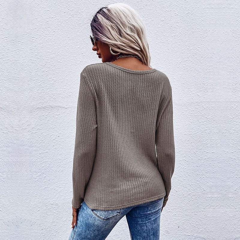 Elegantly Designed Pullover