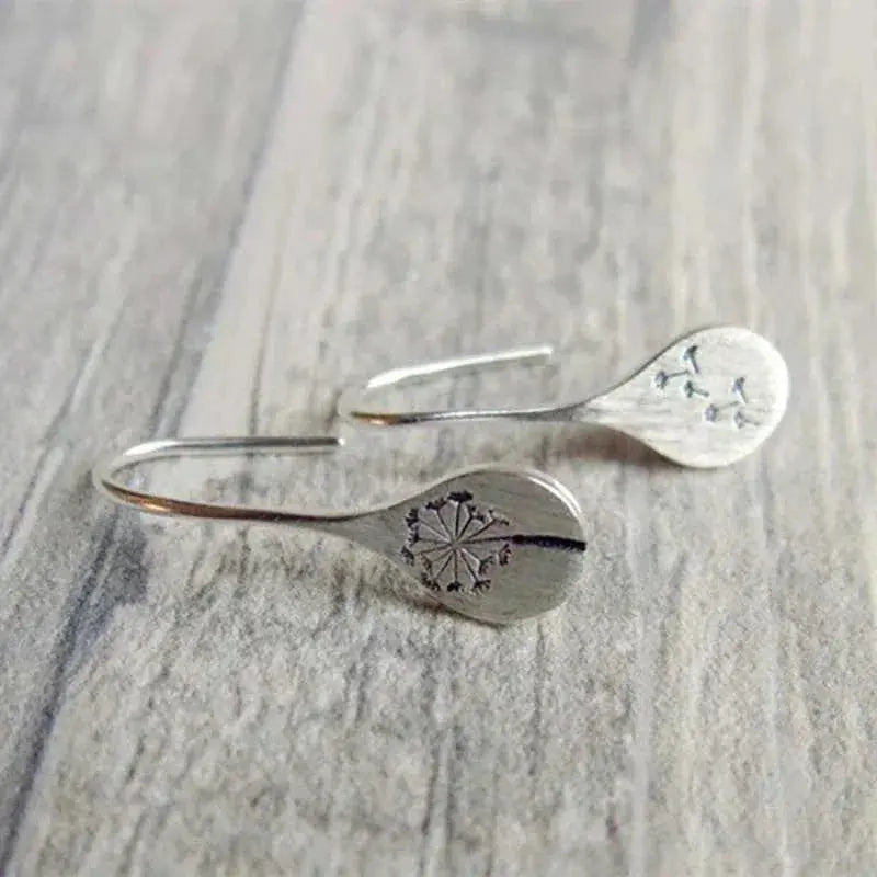 Dandelion Leaf Earrings Made of Silver