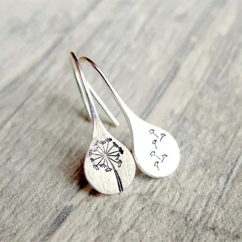 Flower Earrings in Silver