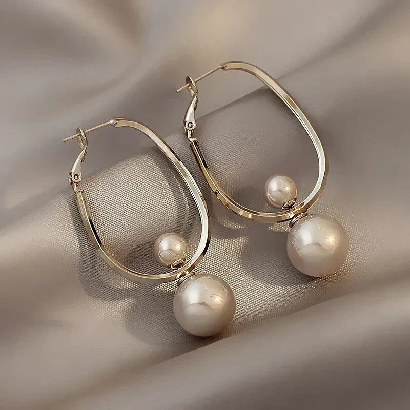Charming Pearl Earrings
