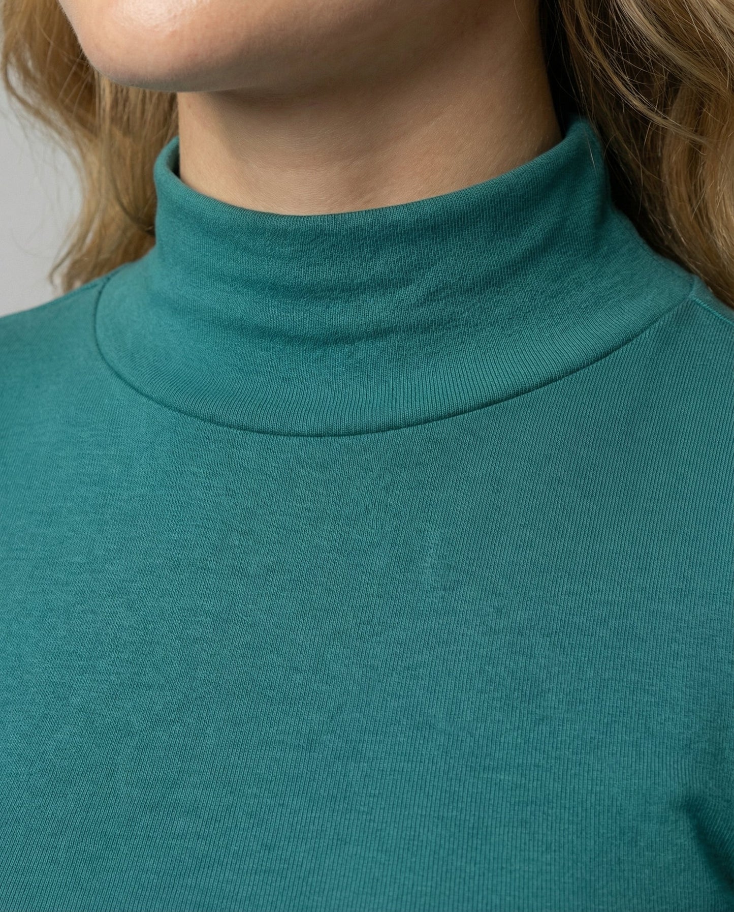 Elegantly Designed Pullover