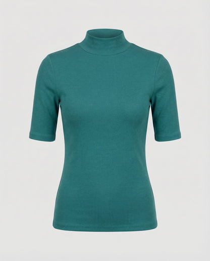 Elegantly Designed Pullover