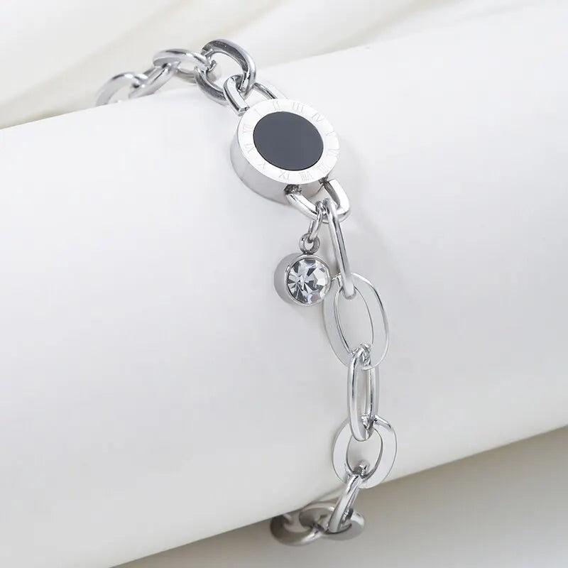 Nicole | Pendant Bracelet