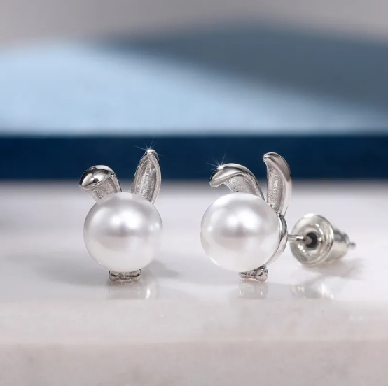 Cat Ear Pearl Necklace & Earings