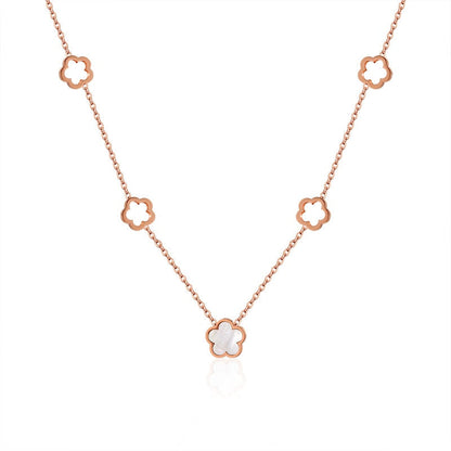 Collar de Trébol de Cinco Hojas en Oro