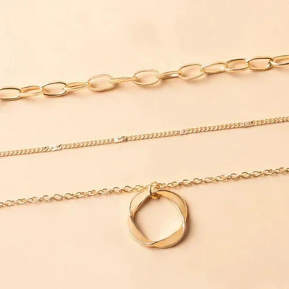 Carmen - Necklace With Gold Chain and Pendant
