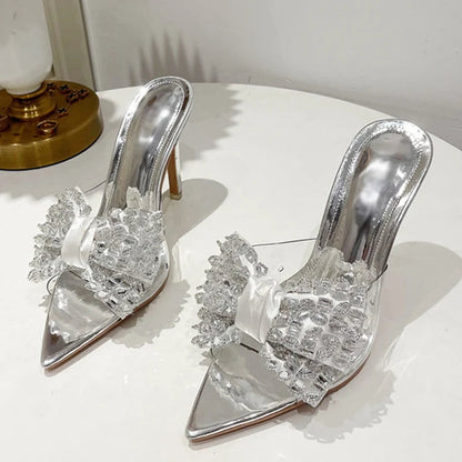 Effortlessly Elegant Heels with a Timeless Design