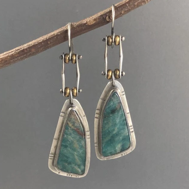 Green Stone Mechanical Earrings
