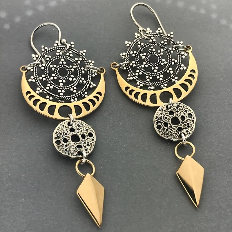 Golden Etnic Earrings