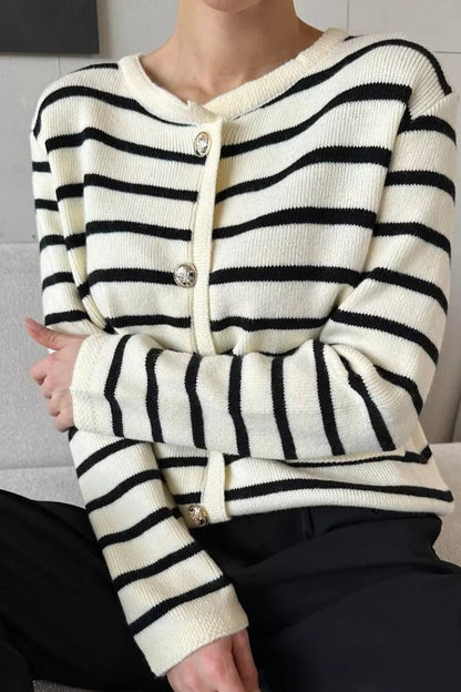 Gracefully Designed Cardigan