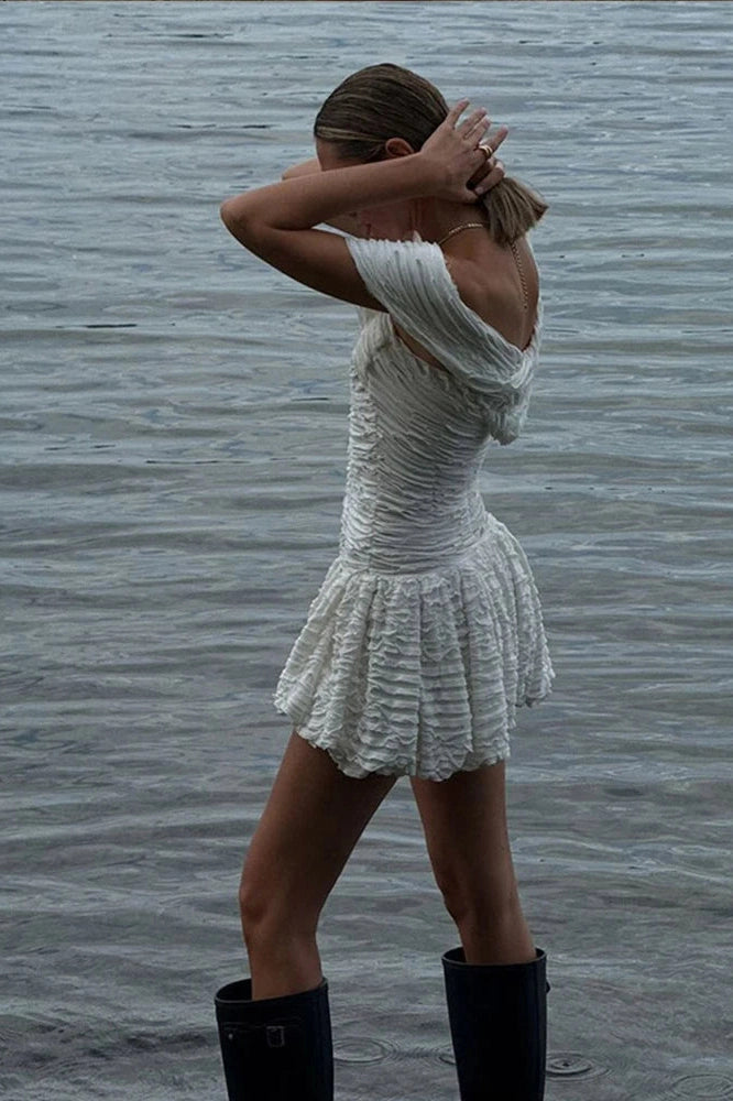 Gracefully Styled Dress for Any Occasion