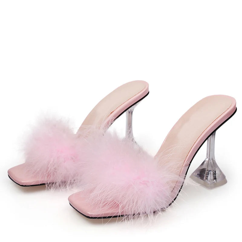 Classic Vintage Heels with a Flattering Fit
