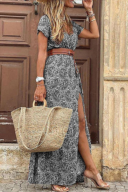 Forgotten Story Paisley Maxi Dress(belt Included)