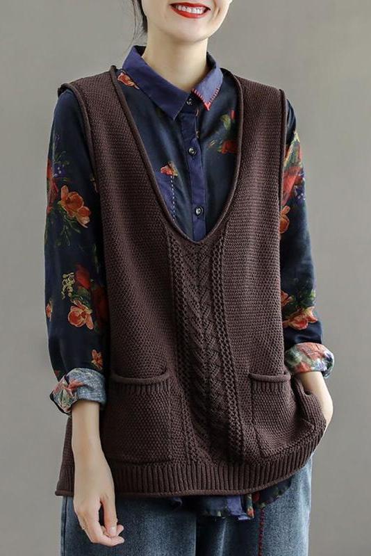 Pocket Knitted Hollow Sweater Vest