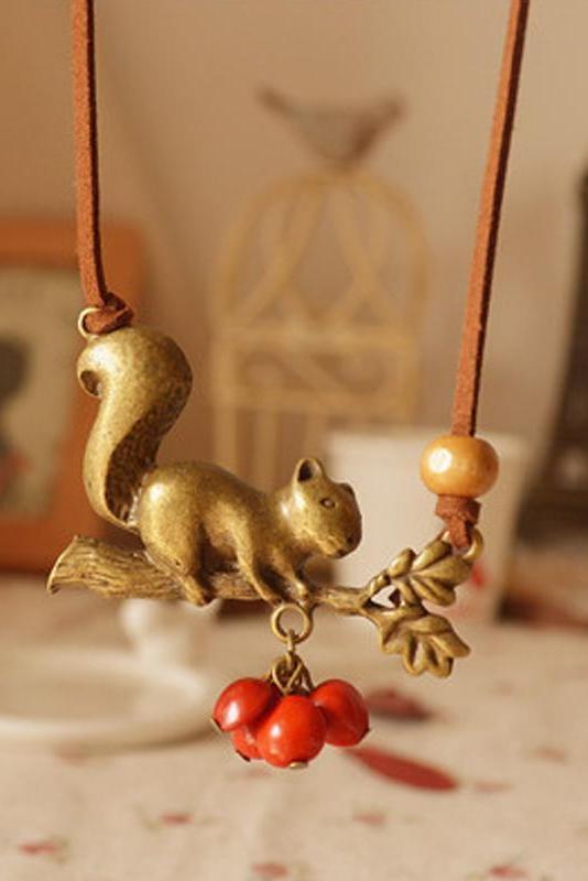 Indie Folk Sweater Chain
