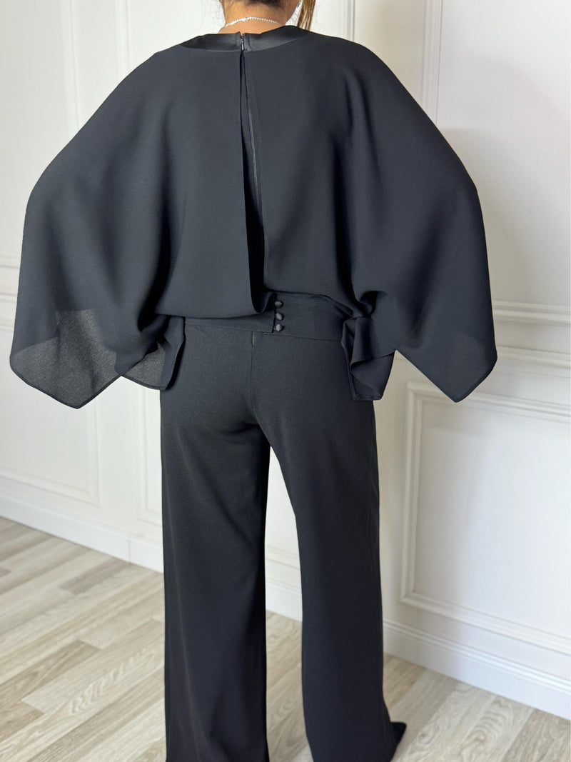 Timeless Vintage Style Garment