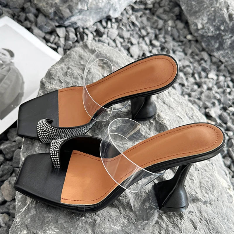 Polished Heels with an Effortless Classic Look