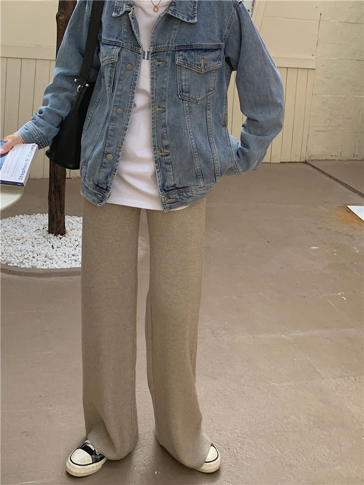 Sophisticated Pants with a Clean Classic Look