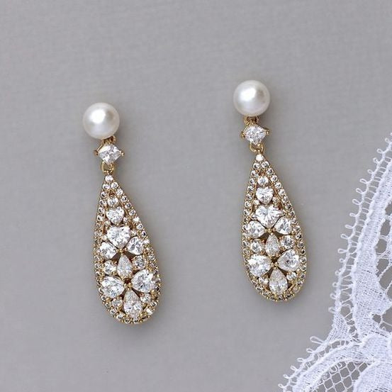 Bright & Pearl Earrings