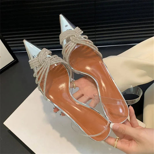 Polished Heels with an Effortless Classic Look