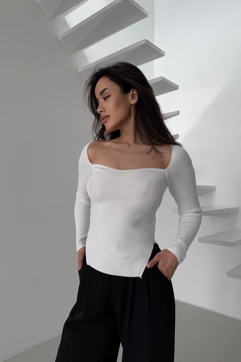 Timeless Vintage Style Top
