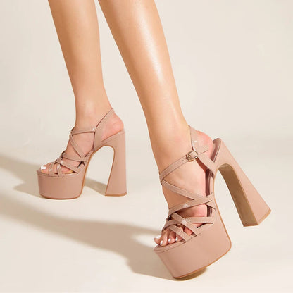 Well Tailored Heels with a Graceful Silhouette