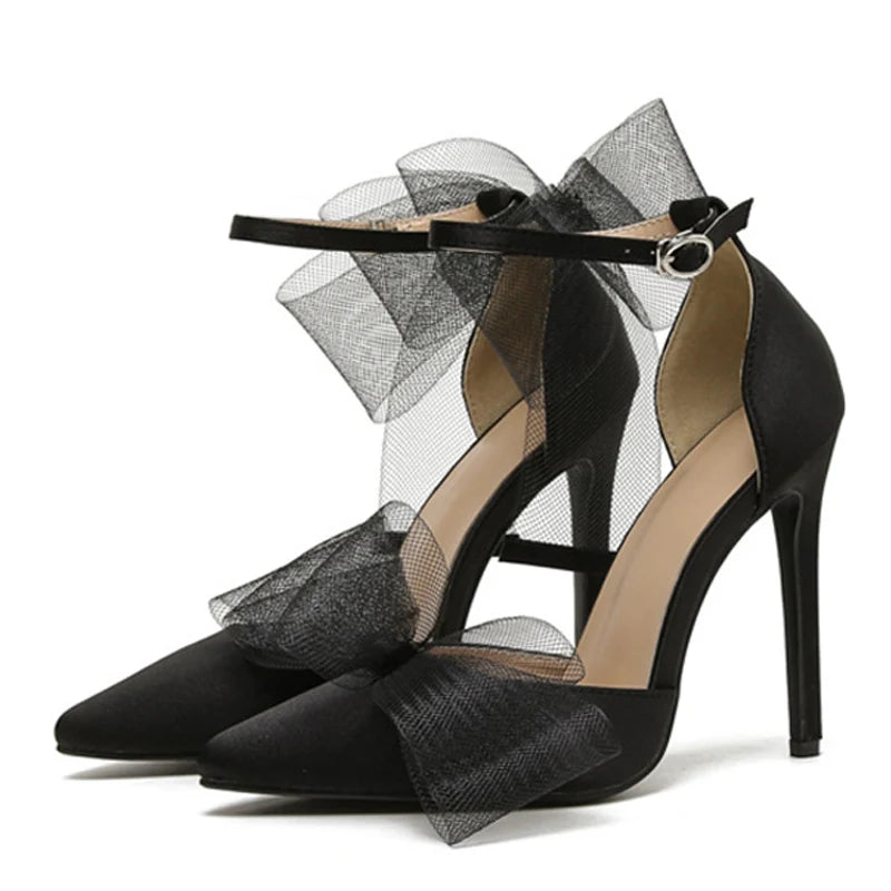 Elegantly Styled Sandals for Everyday Wear