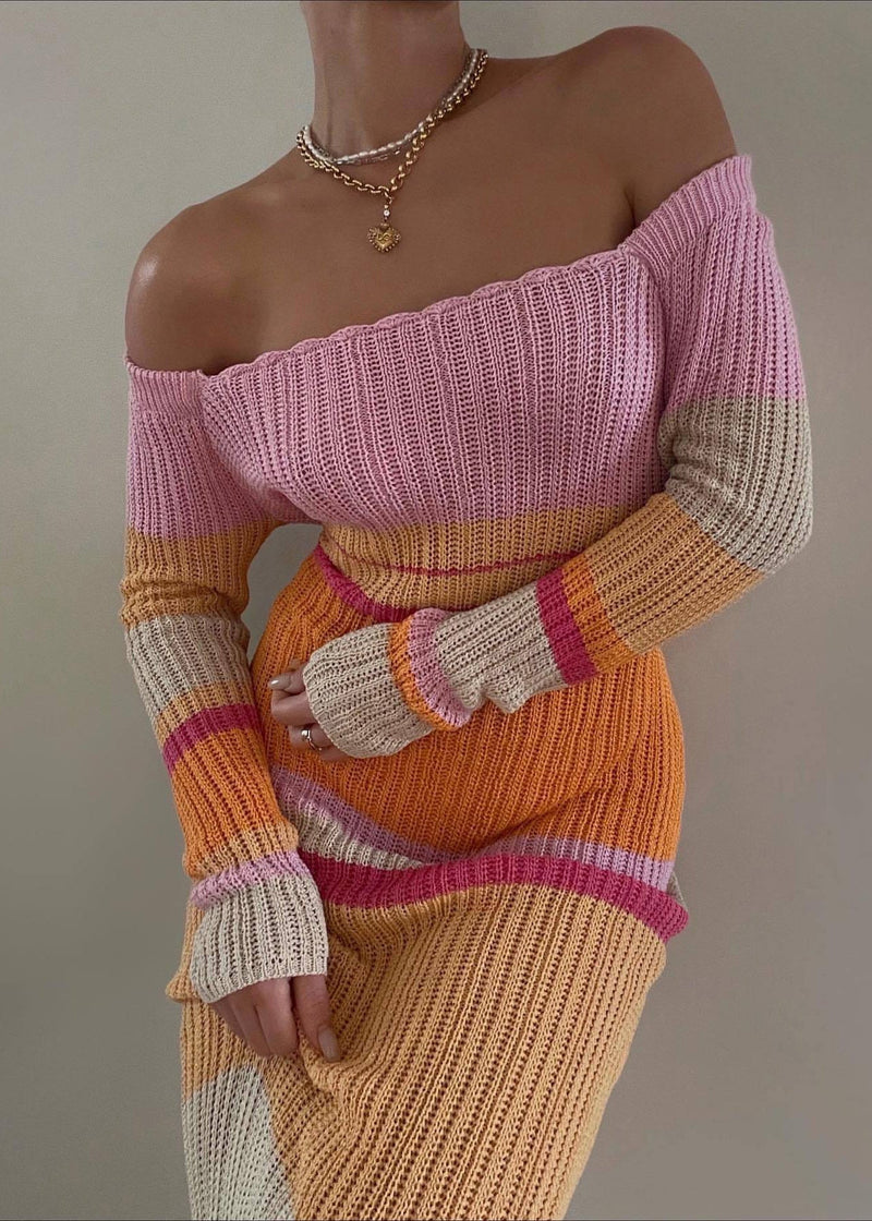 Contrasting Color U-neck Hollow Out Knit Cover Up