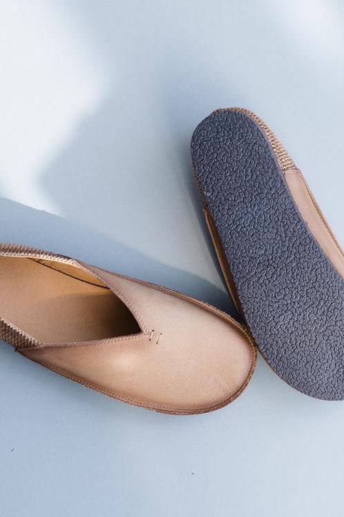 Gray and Beige Leather Flat Shoes