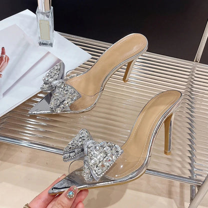 Classic Vintage Heels with a Flattering Fit