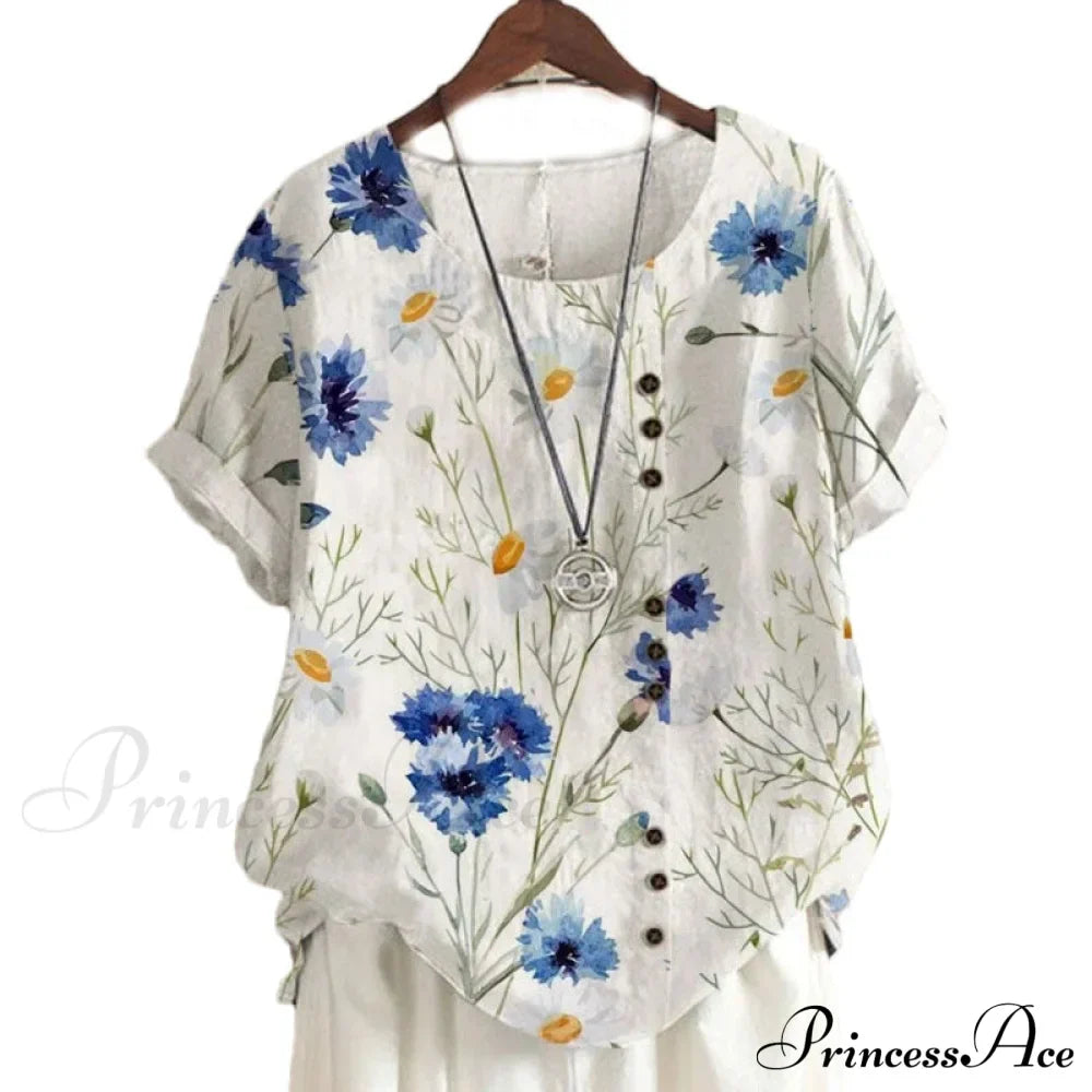 Timeless Vintage Style Blouse