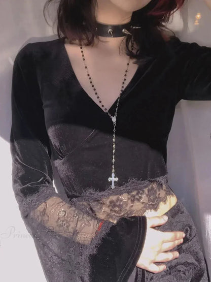 Timeless Vintage Style Top
