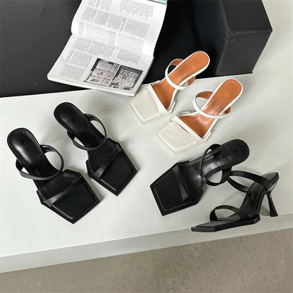 Effortlessly Elegant Heels with a Timeless Design