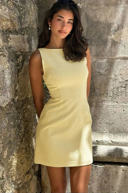 Polished Dress with an Effortless Classic Look