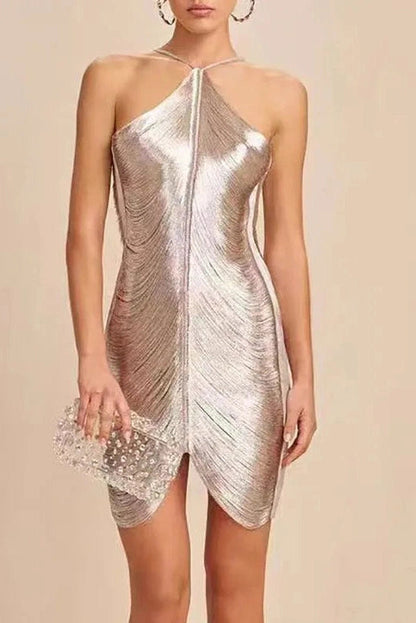 Effortlessly Elegant Dress with a Timeless Design