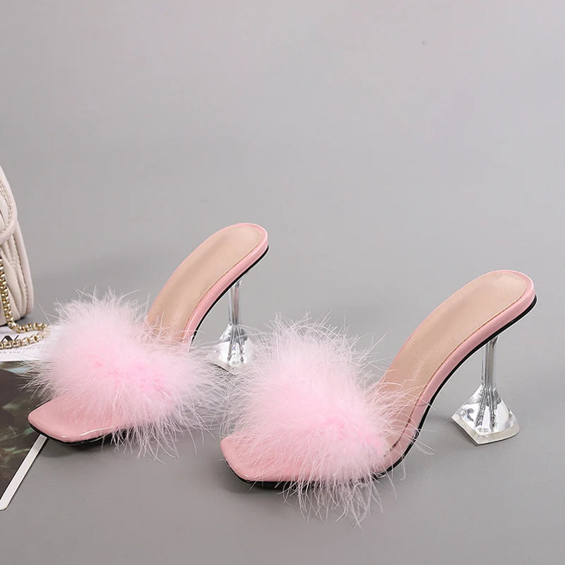 Classic Vintage Heels with a Flattering Fit