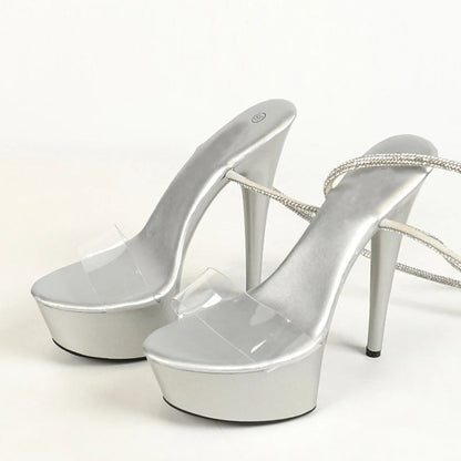 Well Tailored Sandals with a Graceful Silhouette