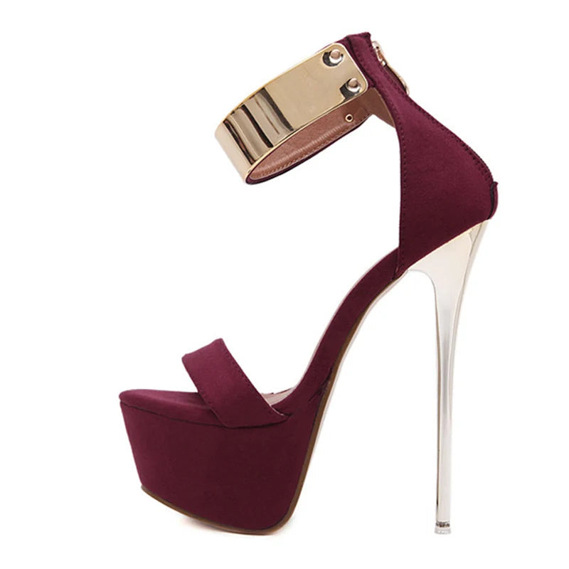 Well Tailored Heels with a Graceful Silhouette
