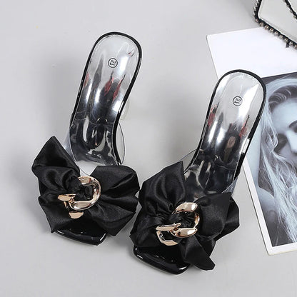 Well Tailored Heels with a Graceful Silhouette