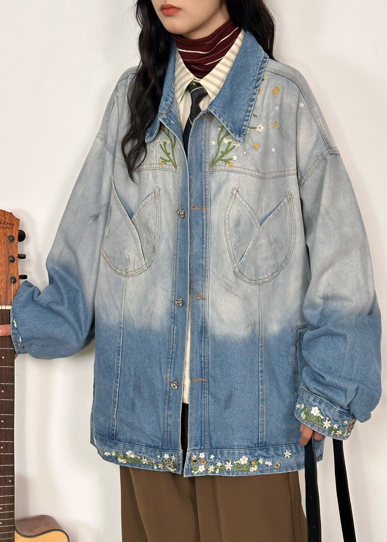Gradient Color Embroidered Pockets Denim Coats Fall
