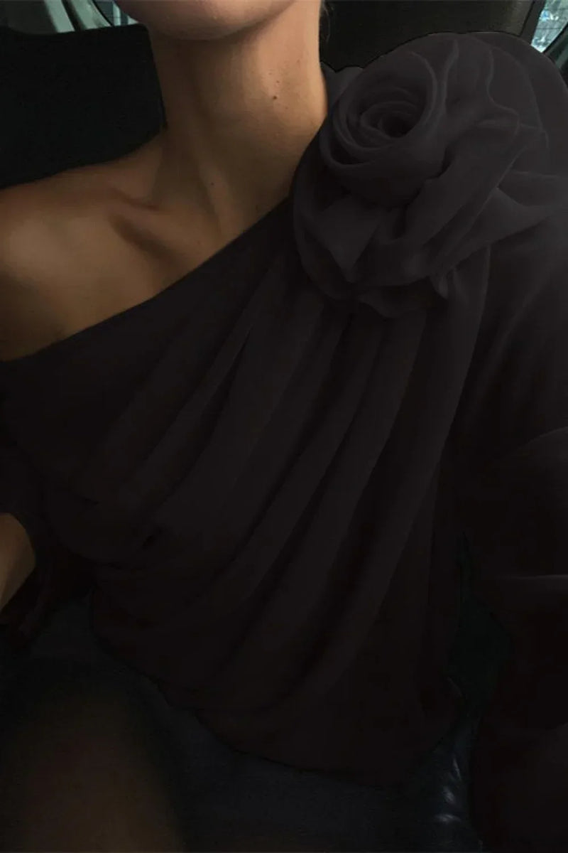 Timeless Vintage Style Blouse