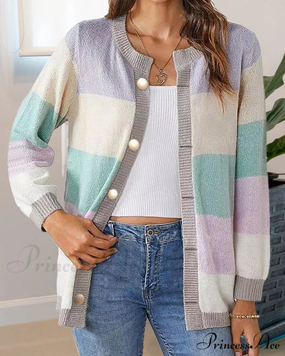 Gracefully Designed Cardigan