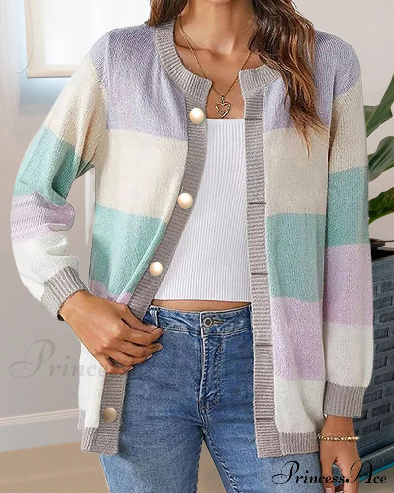 Gracefully Designed Cardigan