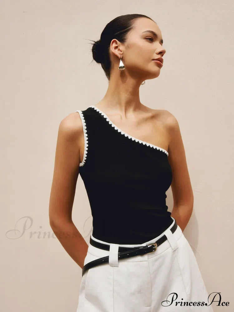 Elegantly Designed Top
