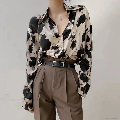 Timeless Vintage Style Blouse