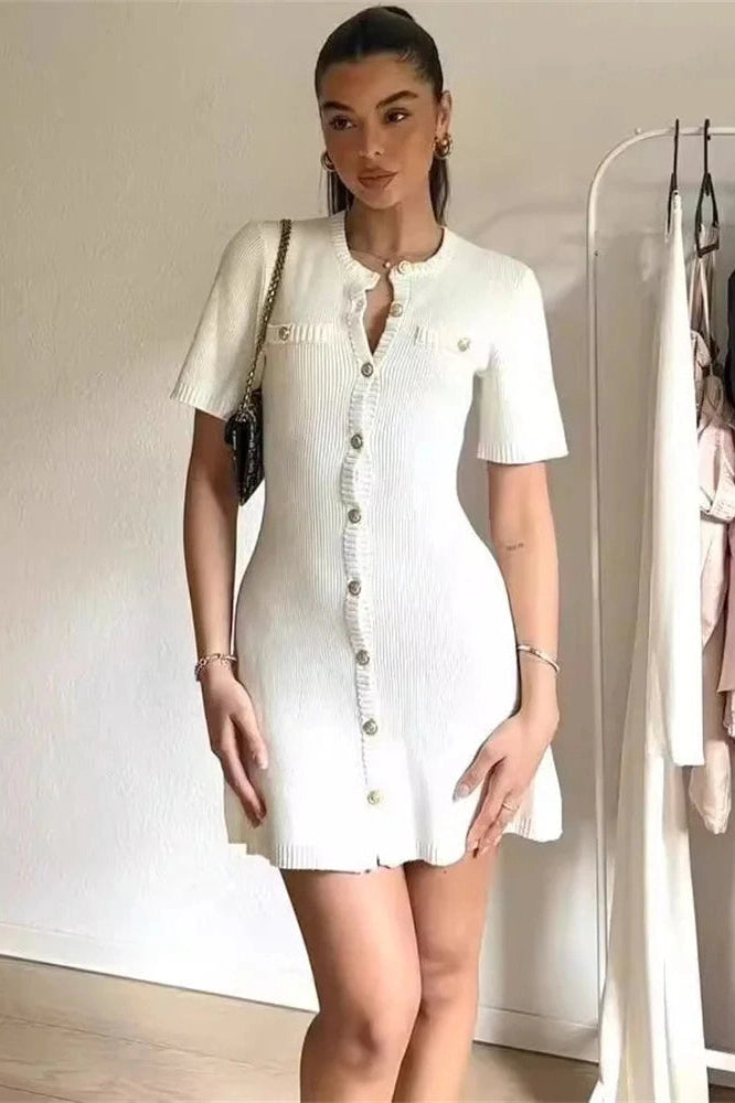 Beautifully Crafted Dress in a Classic Style